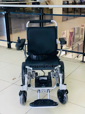 Ultra-Light Aluminum Wheelchair — በጣም ቀላል ከአሉሚኒየም የተሰራ ዊልቸር