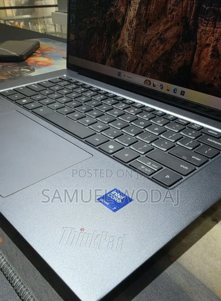 New Laptop Lenovo ThinkPad X1 Carbon 16GB Intel Core i7 SSD 512GB