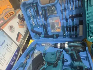 MAKITA Rechargeable Drill – Full Accessories