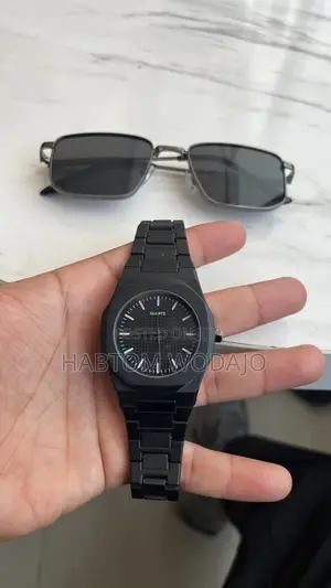 Quartz Luxury Watche