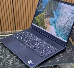 New Laptop Dell Alienware Aurora 16 16GB Intel Core Ultra 7 SSD 1T