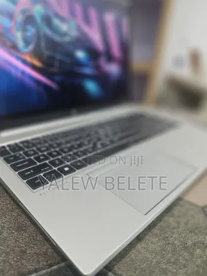 New Laptop HP EliteBook 850 G8 16GB Intel Core i7 SSD 512GB