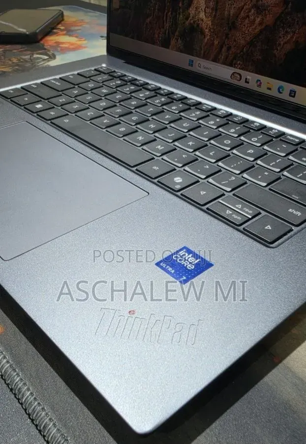New Laptop Lenovo 32GB Intel Core Ultra 7 SSD 1T
