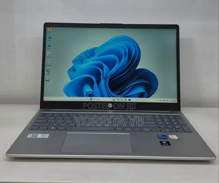 New Laptop HP Stream Notebook 16GB Intel Core i7 SSD 1T