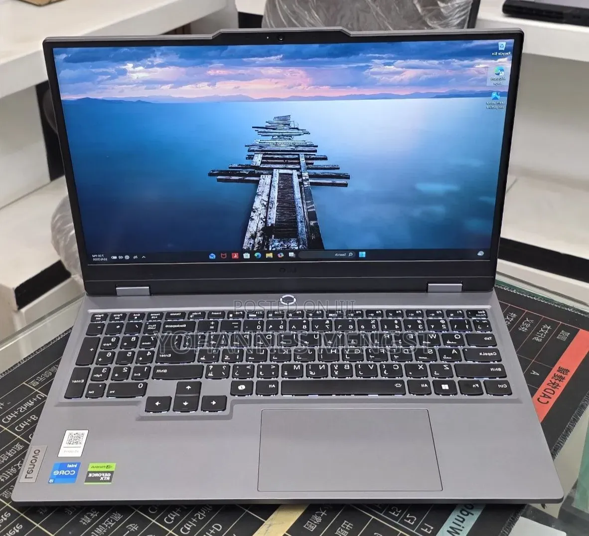 New Laptop Lenovo LOQ 15ARP9 8GB Intel Core i5 SSD 512GB