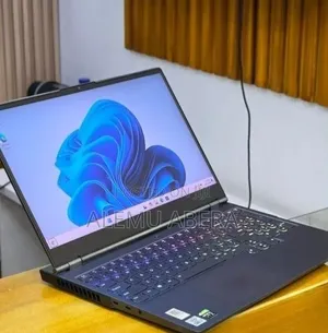 New Laptop Lenovo Legion 7 16GB Intel Core i7 SSD 512GB