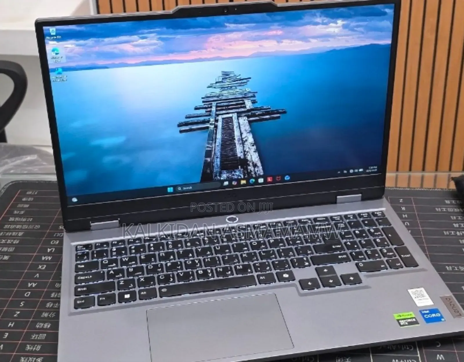 New Laptop Lenovo LOQ 15IRH8 8GB Intel Core i5 SSD 512GB