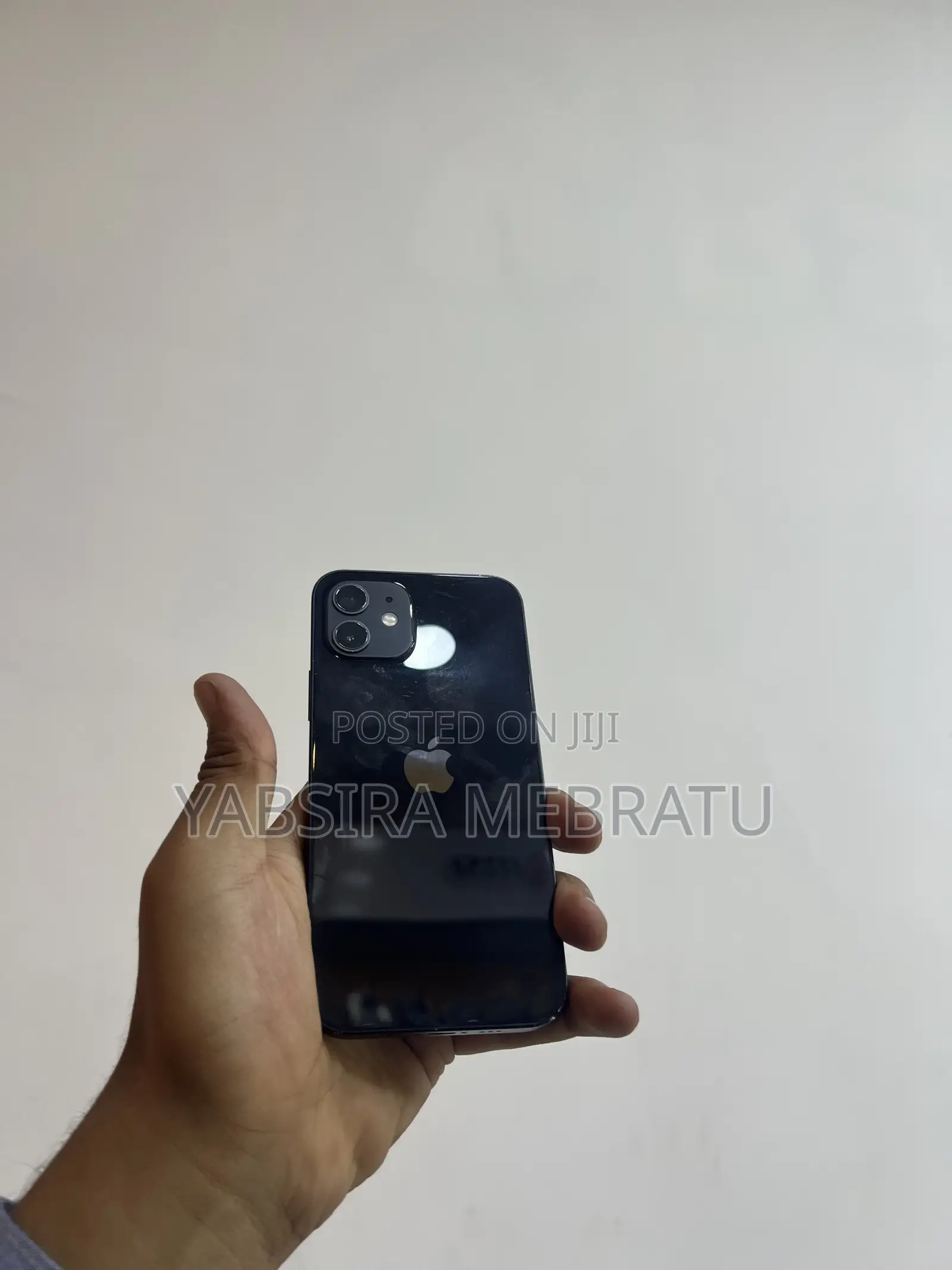 Apple iPhone 12 64 GB Black