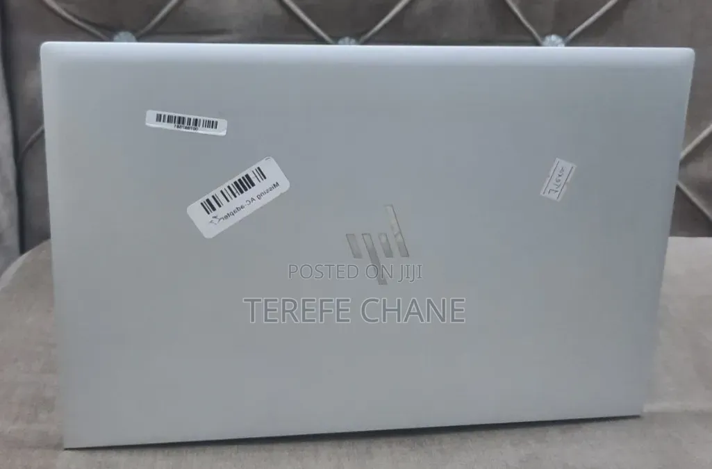 New Laptop HP EliteBook 840 G8 16GB Intel Core i7 SSD 512GB