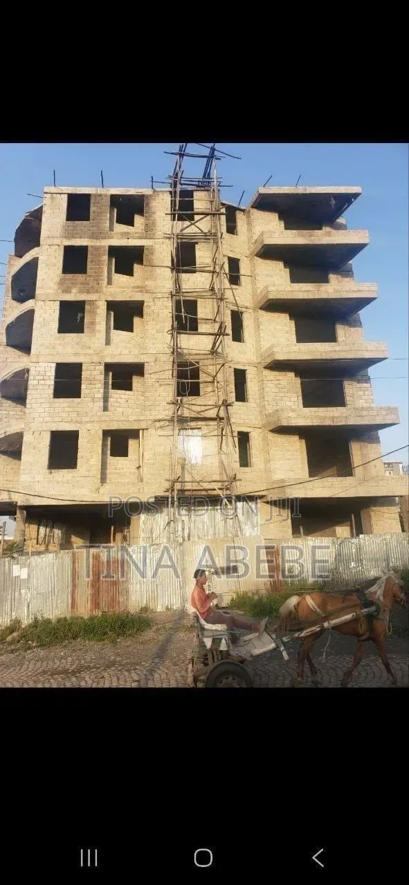 20bdrm Apartment in Nifas Silk-Lafto for sale