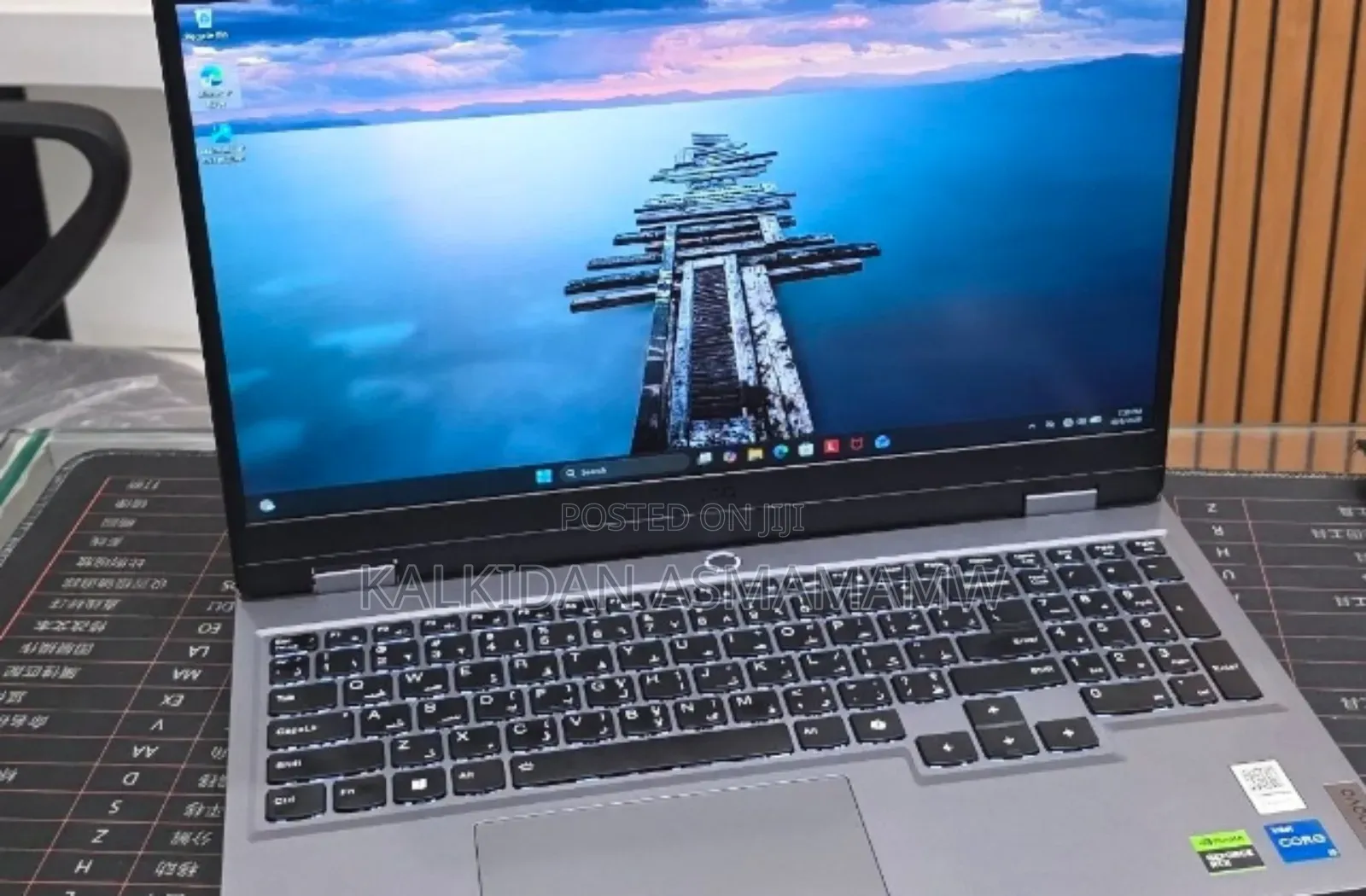 New Laptop Lenovo LOQ 15ARP9 8GB Intel Core i5 SSD 512GB