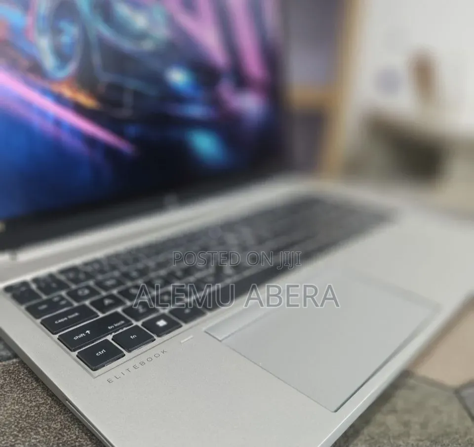 New Laptop HP EliteBook 850 G8 16GB Intel Core i7 SSD 512GB