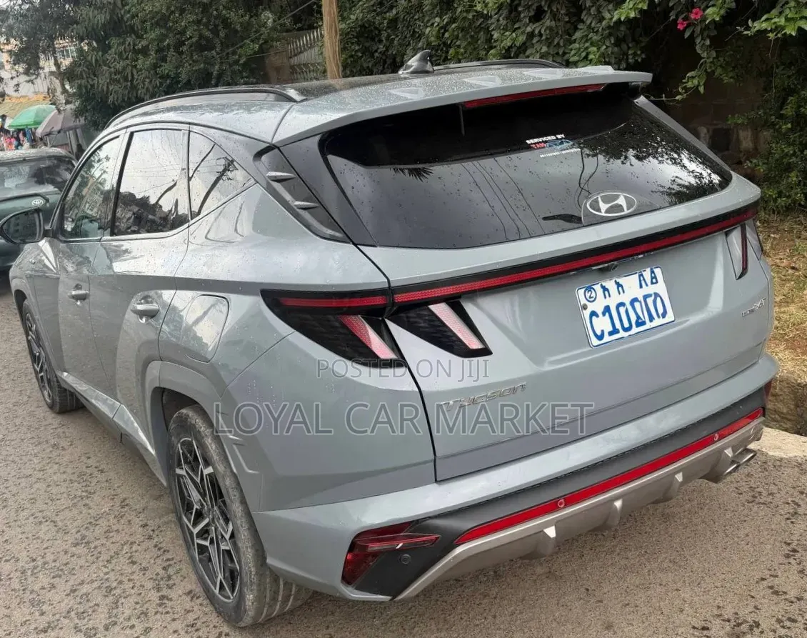Hyundai Tucson 2022 Gray
