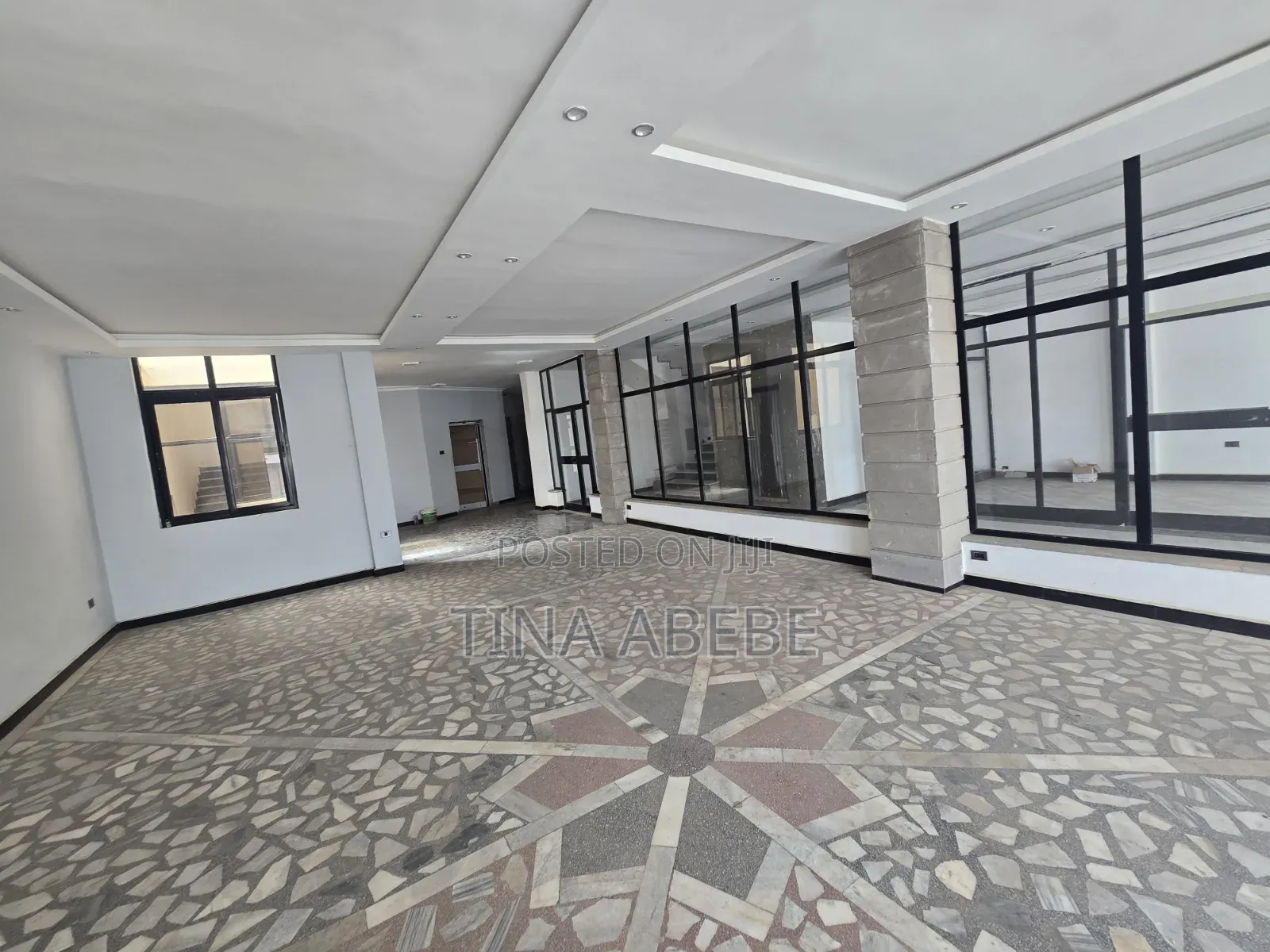 Furnished 20bdrm Apartment in Akaky Kaliti for sale