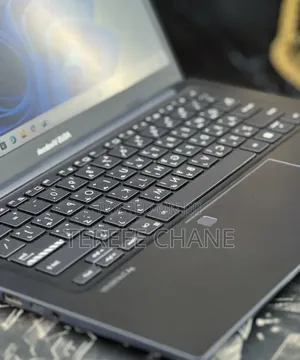 New Laptop Asus Vivobook 14 8GB Intel Core i5 SSD 512GB
