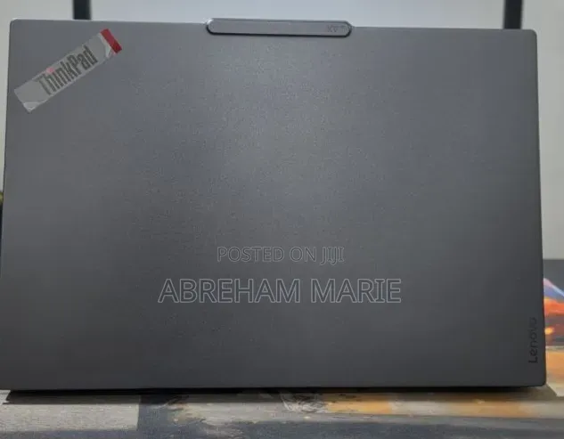 New Laptop Lenovo ThinkPad A20m 32GB Intel Core Ultra 7 SSD 1T