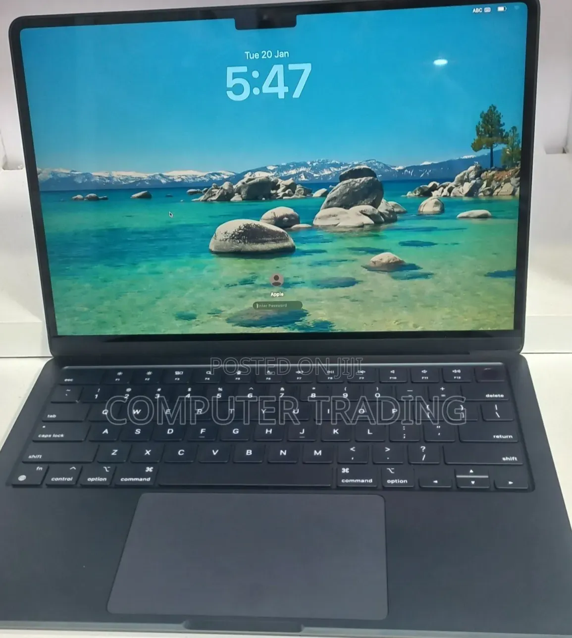 New Laptop Apple MacBook Air 2022 M2 8GB Intel Core i7 SSD 256GB