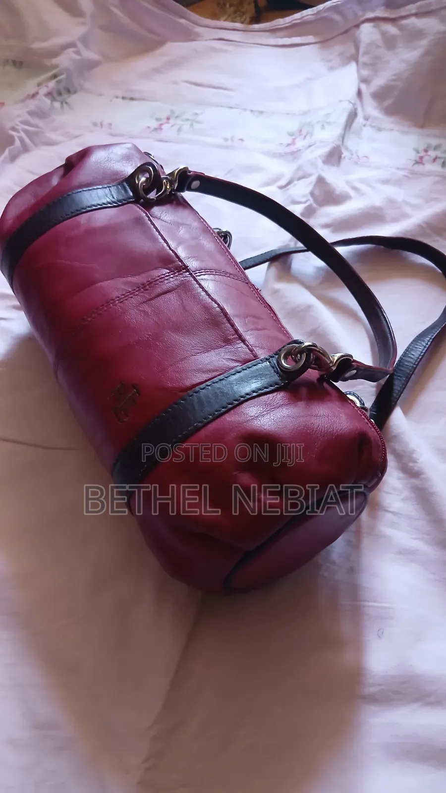 Vintage Lauren Ralph Lauren Red Leather Barrel Shoulder Bag