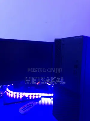 Desktop Computer Dell OptiPlex 3050 12GB Intel Core i7 SSD 512GB