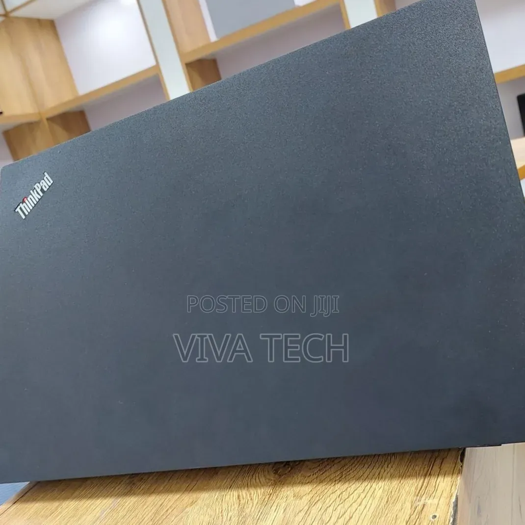 New Laptop Lenovo 16GB AMD Ryzen 7 SSD 512GB