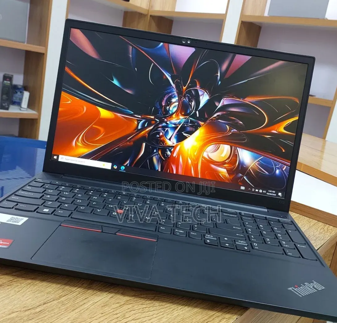 New Laptop Lenovo 16GB AMD Ryzen 7 SSD 512GB