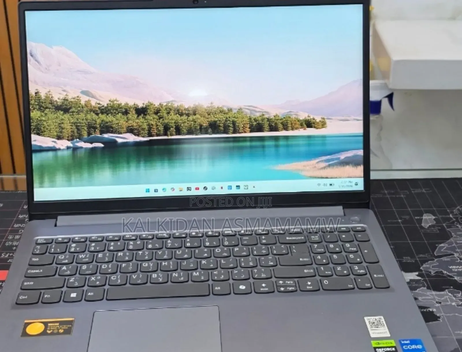 New Laptop Lenovo LOQ 15IRH8 12GB Intel Core i5 SSD 512GB