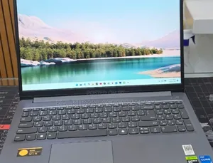 New Laptop Lenovo LOQ 15IRH8 12GB Intel Core i5 SSD 512GB