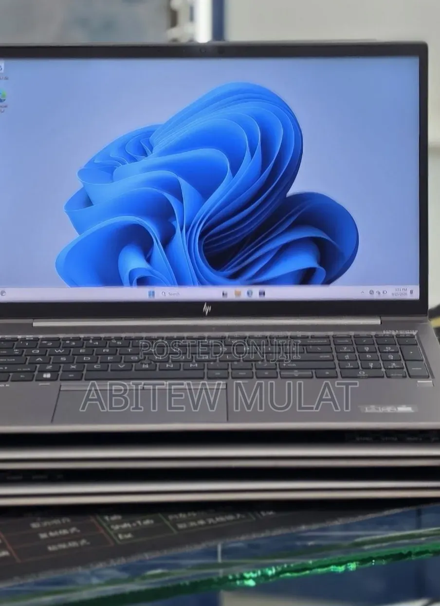 New Laptop HP ZBook 15 16GB Intel Core i5 SSD 512GB