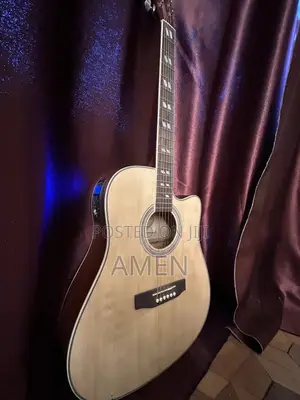 YAMAHA Guitar