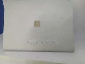 New Laptop Microsoft Surface Book 2 16GB Intel Core i7 SSD 512GB