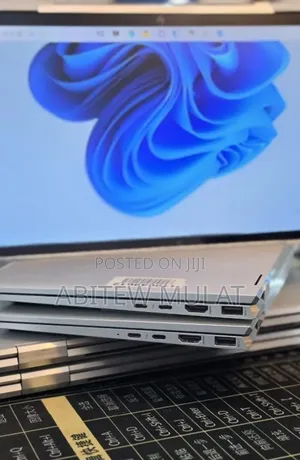New Laptop HP EliteBook 830 G8 16GB Intel Core i7 SSD 512GB