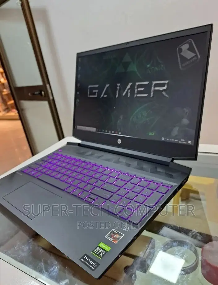 New Laptop HP Pavilion 15 8GB AMD Ryzen 5 SSD 512GB