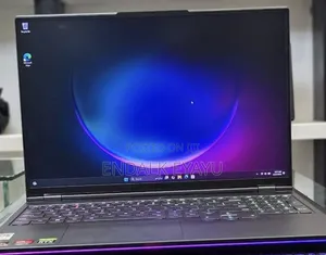 New Laptop Lenovo Legion 9 32GB AMD Ryzen 9 SSD 1T