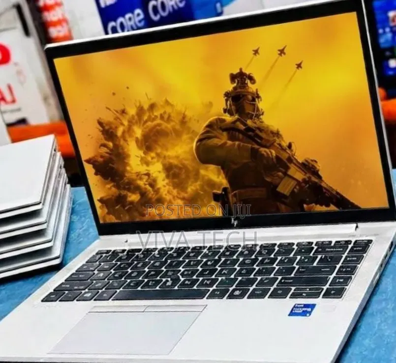 New Laptop HP EliteBook 830 G8 16GB Intel Core i5 SSD 512GB