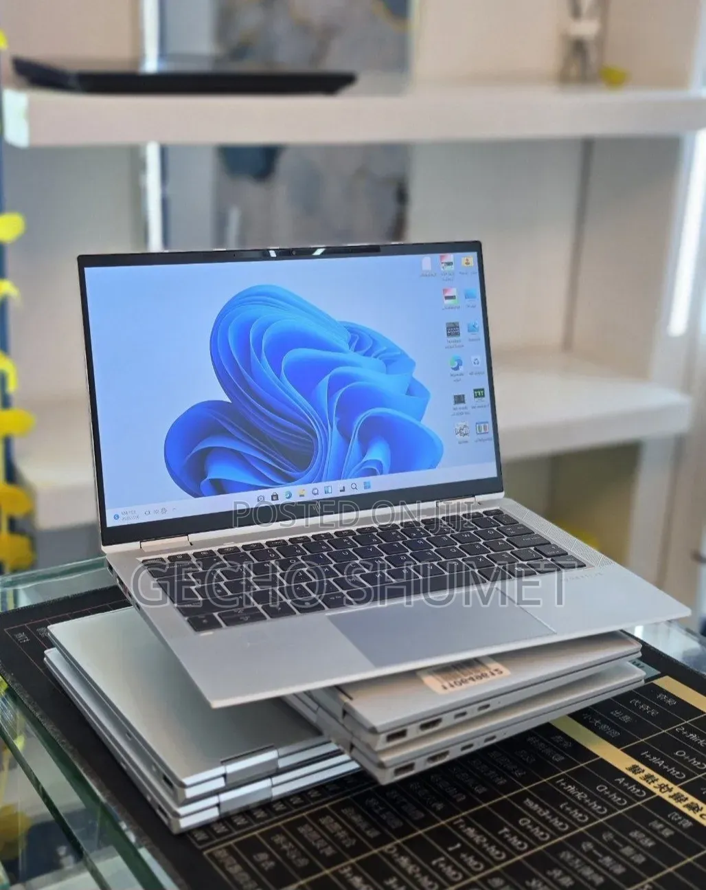 New Laptop HP EliteBook x360 1030 G8 16GB Intel Core i7 SSD 512GB