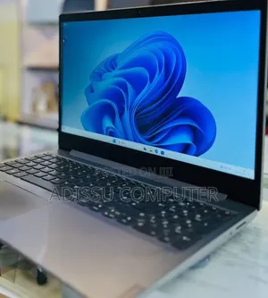 New Laptop Lenovo IdeaPad S145 128GB Intel Core i7 SSD 1T