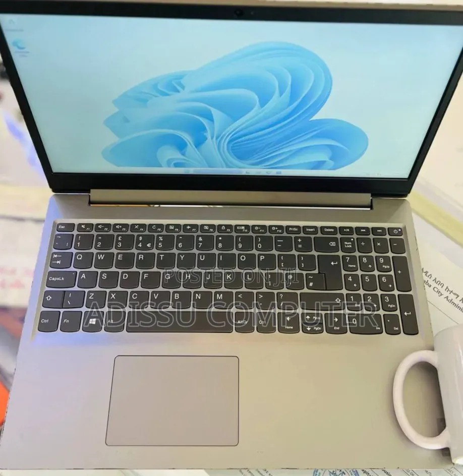 New Laptop Lenovo IdeaPad S145 128GB Intel Core i7 SSD 1T