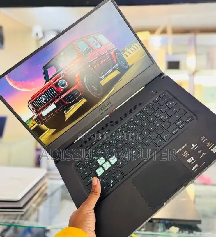 New Laptop Asus TUF Dash F15 16GB Intel Core i7 SSD 512GB