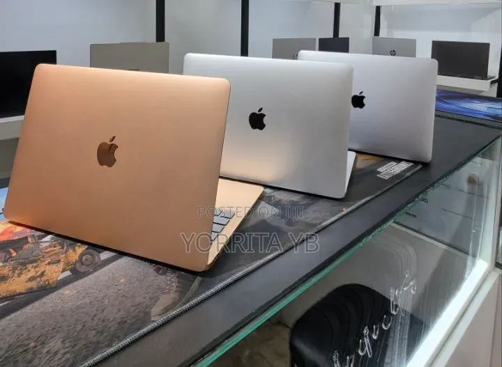New Laptop Apple MacBook Air 2020 M1 8GB SSD 256GB