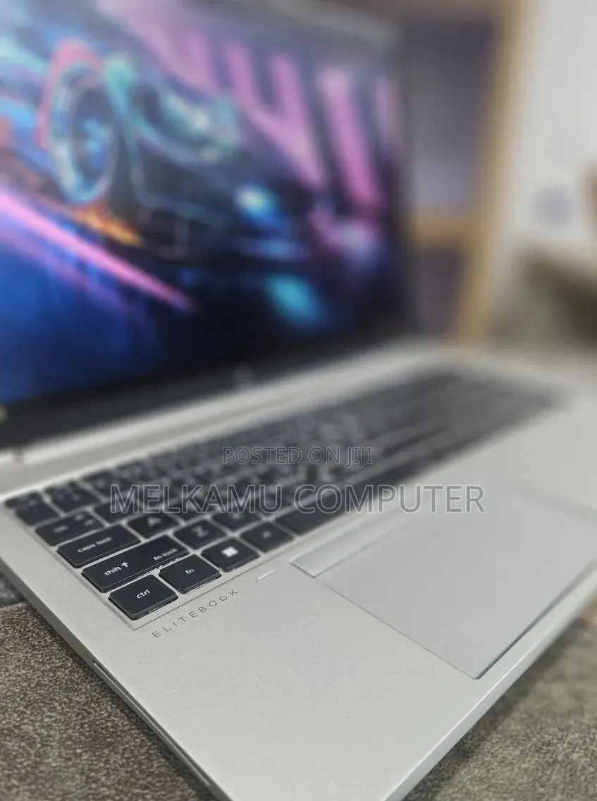 New Laptop HP EliteBook 850 G8 16GB Intel Core i7 SSD 512GB