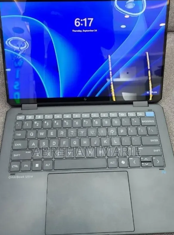 New Laptop HP OmniBook Ultra Flip 14" 16GB Intel Core Ultra 7 SSD 1T