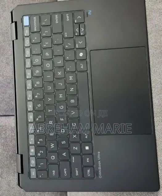 New Laptop HP OmniBook Ultra Flip 14" 16GB Intel Core Ultra 7 SSD 1T