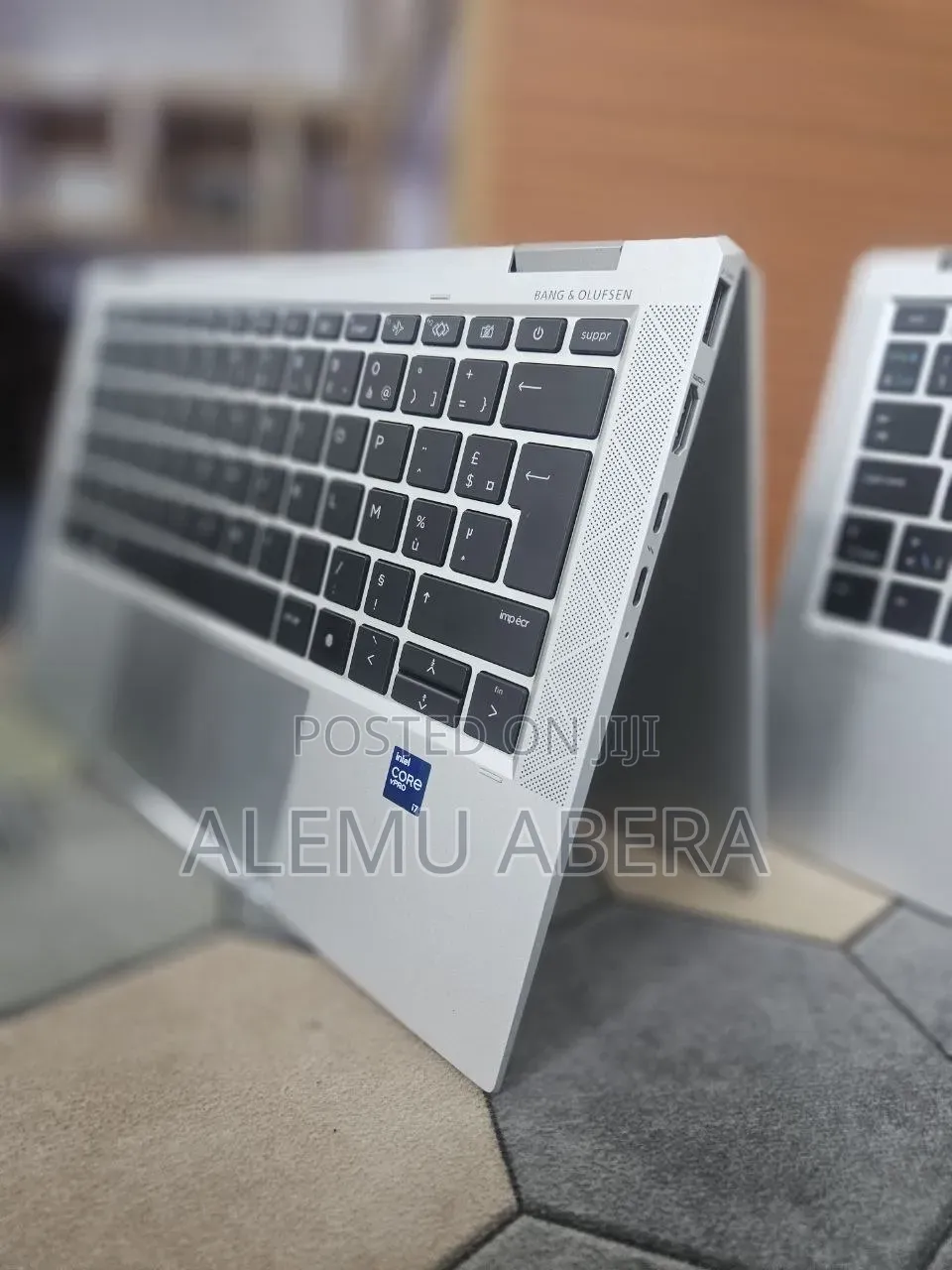 New Laptop HP EliteBook x360 1030 G8 16GB Intel Core i7 SSD 512GB