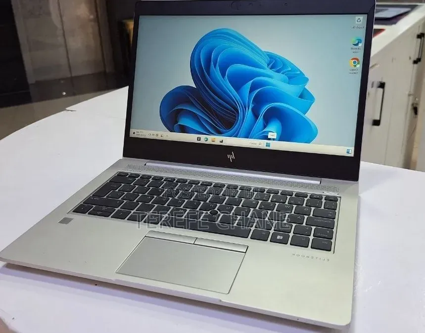 New Laptop HP EliteBook 830 G5 8GB Intel Core i5 SSD 512GB