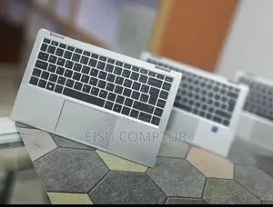 New Laptop HP EliteBook 1040 G8 16GB Intel Core i7 SSD 512GB