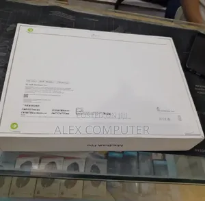 New Laptop Apple MacBook Pro 2025 M5 16GB Apple M5 SSD 1T
