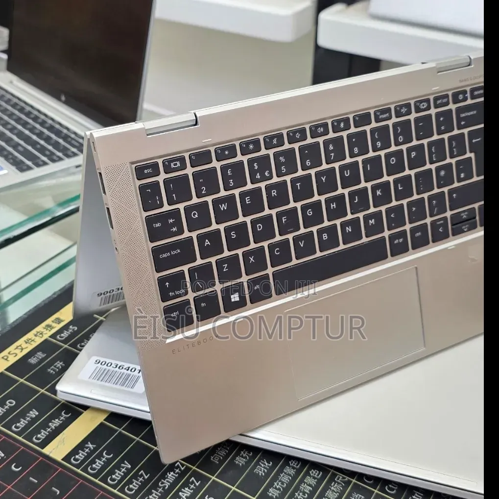 New Laptop HP EliteBook 830 G8 16GB Intel Core i7 SSD 512GB
