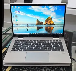 New Laptop HP EliteBook 830 G8 16GB Intel Core i7 SSD 512GB