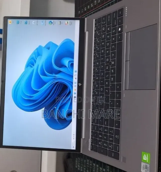 New Laptop HP ZBook Create G7 16GB Intel Core i7 SSD 512GB