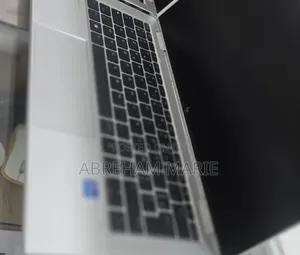 New Laptop HP EliteBook x360 1030 G8 16GB Intel Core i7 SSD 512GB